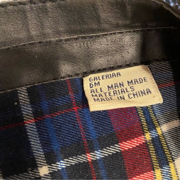 Madden Girl Galeriaa Charcoal Grey Pleather Lace-up Zippered Boots Sz 6 Like New - Picture 6 of 9